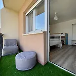 Piso Familiar Cerca De Playa * ポブラ・ド・カラミニャル