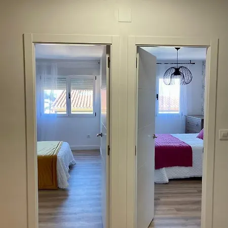 Piso Familiar Cerca De Playa 포브라 도 카라미냘